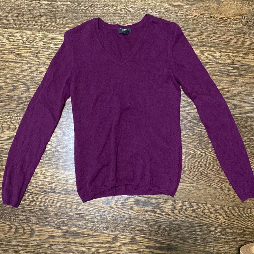 100% cashmere sweater